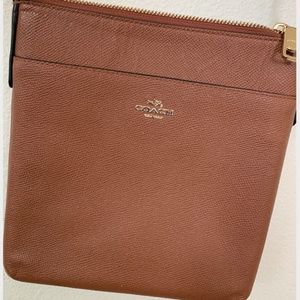 Coach Womens Crossbody Messenger Bag - Brown